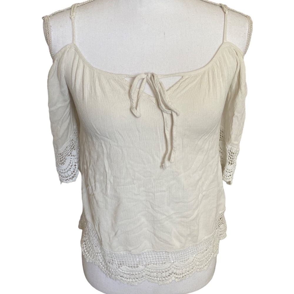 Charlotte Russe | Womens White Off the Shoulder with Crochet Top Size XS